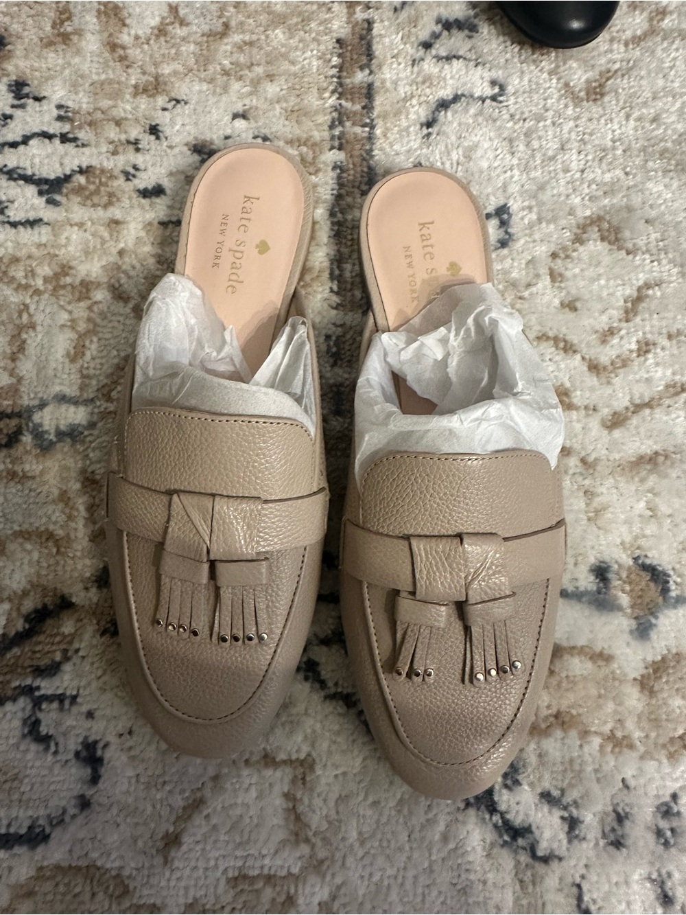 New kate spade Neutral Taupe Leather Tassel Mule Loafers